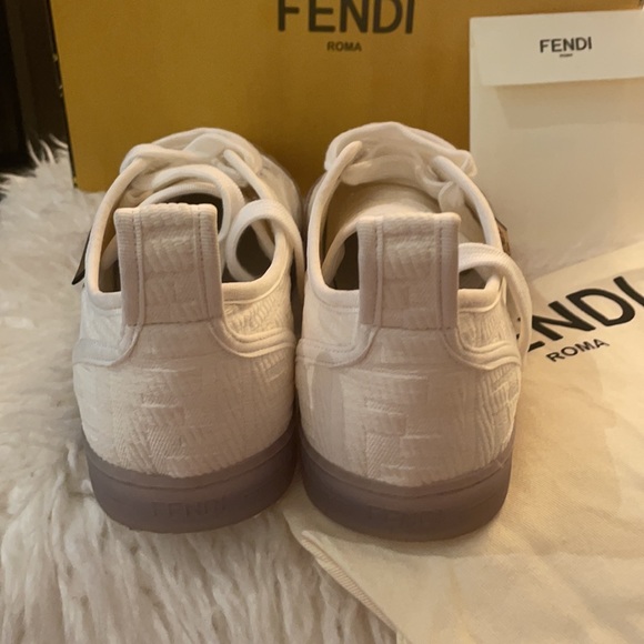 Fendi Sneakers - Picture 6 of 12